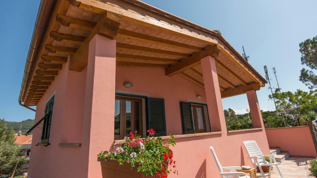 Appartamenti La Casina Porto Azzurro Dış mekan fotoğraf